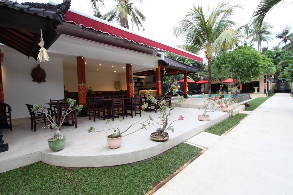 โรงแรมเมลามัน โลวินา ภายนอก รูปภาพ