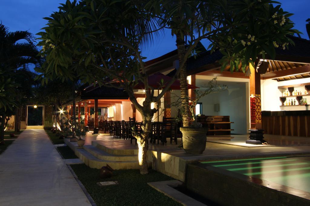 โรงแรมเมลามัน โลวินา ภายนอก รูปภาพ