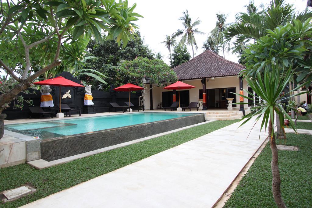โรงแรมเมลามัน โลวินา ภายนอก รูปภาพ